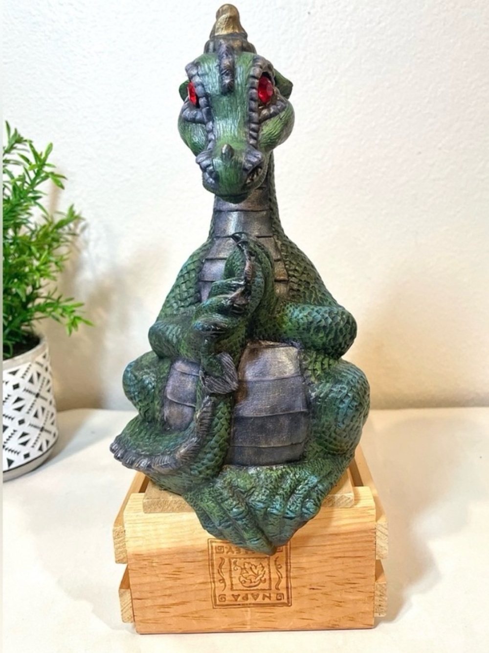 EUC Hand-Painted Green Dragon w Ruby Eyes Holding Tail Shelf-Sitter | Rare!